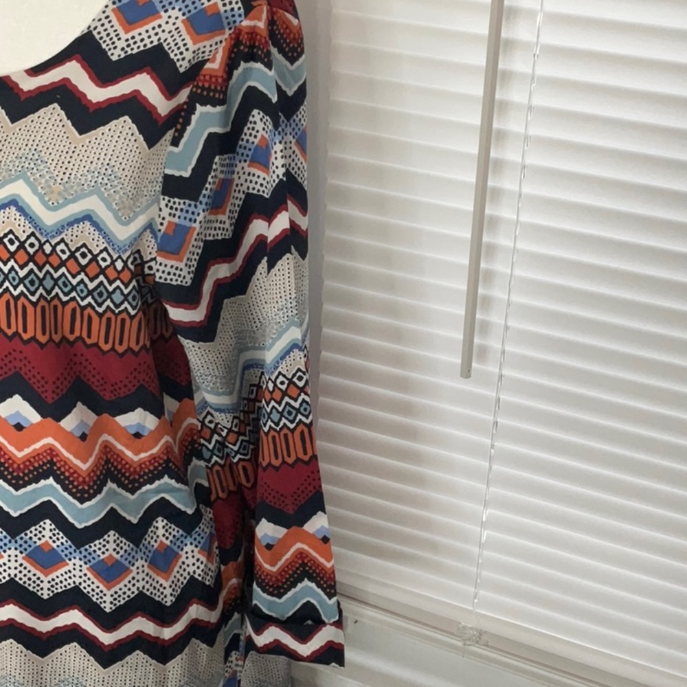 Multicolor Chevron Pattern Dress - Picture 4 of 13